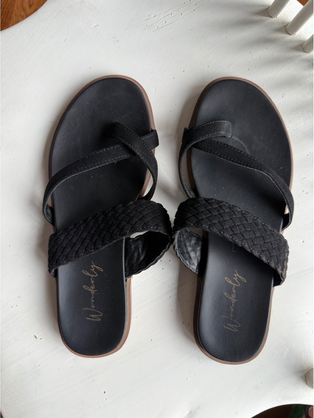 Wonderly Black Braided Strap Slide Sandals Size 6